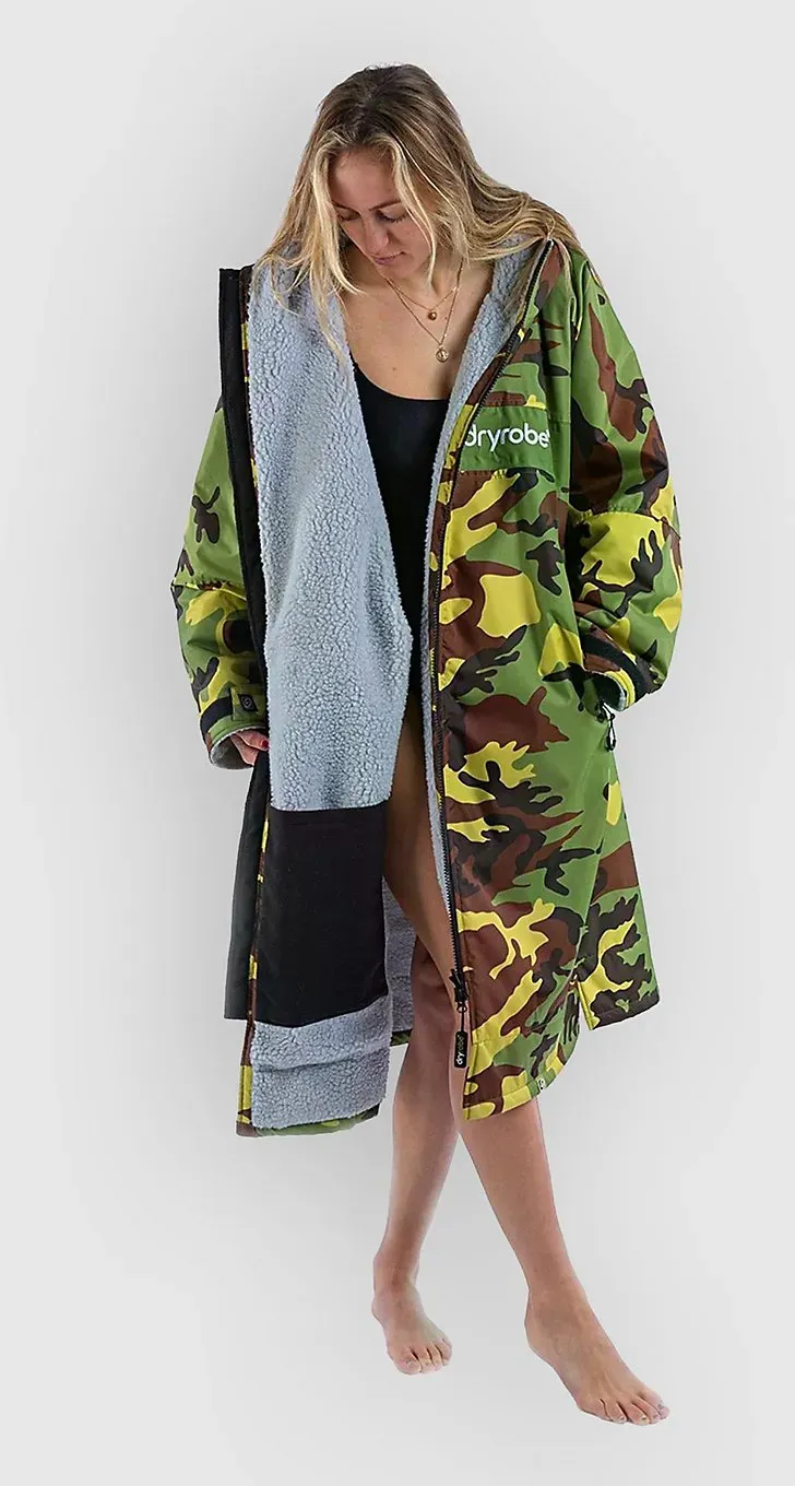 Dryrobe Advance Long Sleeve Surf Poncho green camo grey remix Gr. L