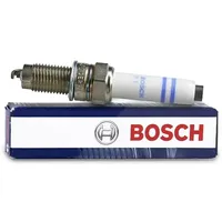 Bosch Zündkerze [Hersteller-Nr. 0241135520] für VW Polo VI SKODA Octavia IV Caddy