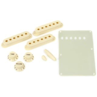 Fender Accessory Kit - Stratocaster - Aged White