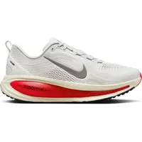 Nike Herren Vomero 18 weiß 45.0