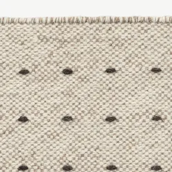 Yield Dot Without Fringes, in 3 Naturfarben