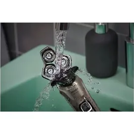 Philips Series 5000 S5886/38 Braun