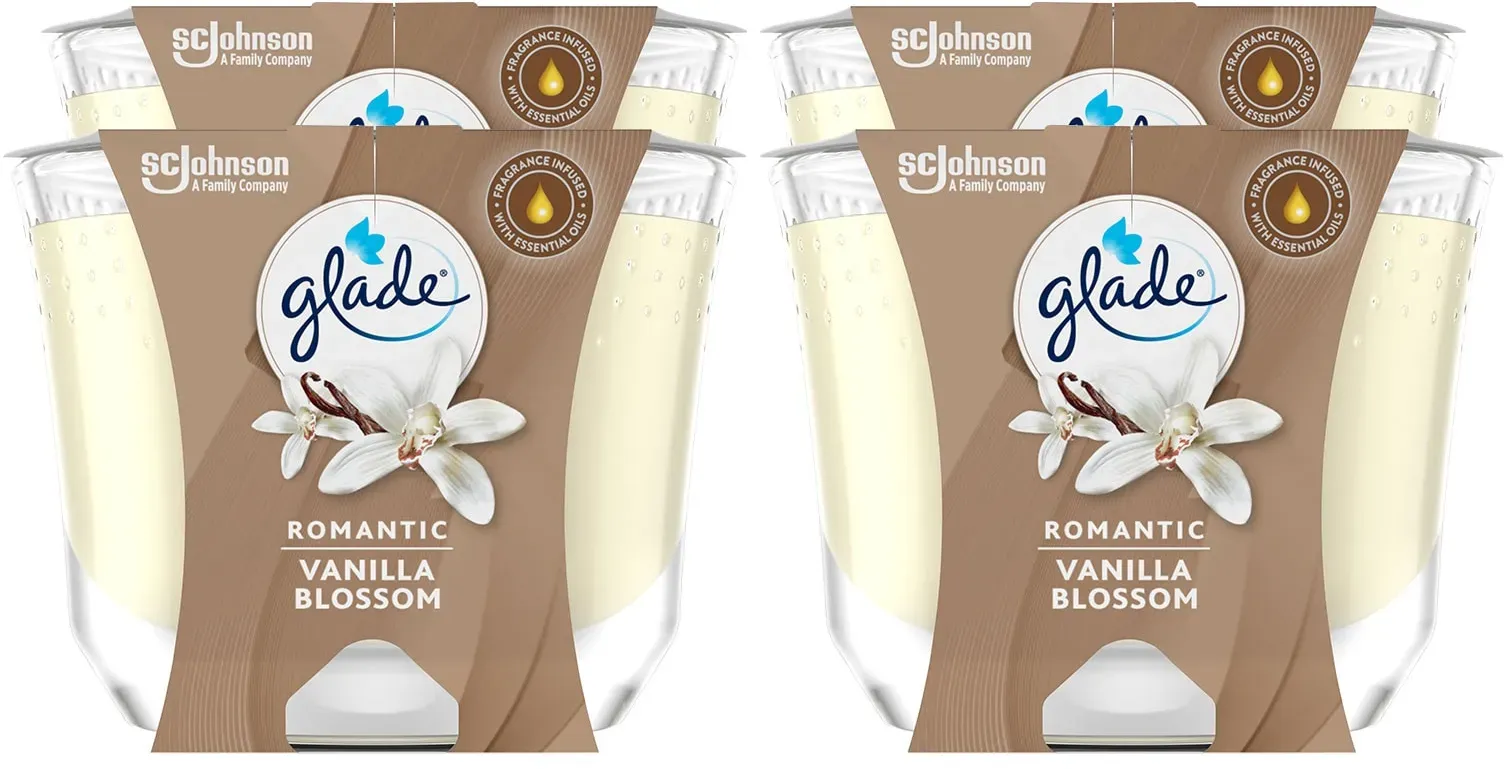 Glade Duftkerze Romantic Vanilla Blossom 224 g, 4er Pack