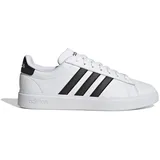 Cloud White / Core Black / Cloud White 46