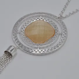 FIRETTI Schmuck Geschenk Opal-Look Tassel Y-Kette beige / Kunststoff