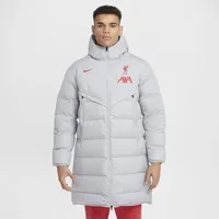 FC Liverpool Strike Windrunner PrimaLoft® Nike Storm-FIT Fußballparka mit Kapuze (Herren) - Grau, XL