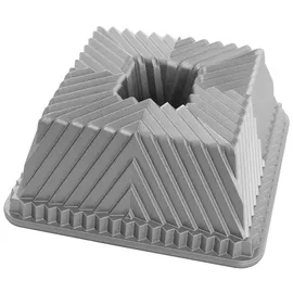 Nordic Ware Backform Bundt Squared Pan