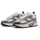 Nike V5 RNR Kinder Phantom/Pencil Point/Black 33