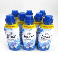 Lenor Weichspüler in der Waschmaschine, Konzentrat, Frühlingserwachen, lang anhaltende Frische (8 x 525 ml)