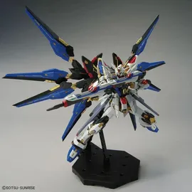 BANDAI SPIRITS Gundam MGEX 1/100 Strike Freedom Gundam - Modellbaukit