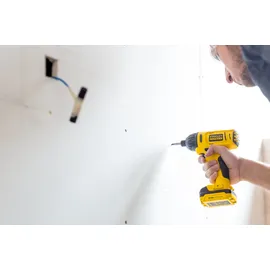 Stanley FMC041S2 inkl. 2 x 1,5 Ah + Koffer