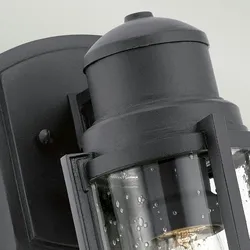 Licht-Erlebnisse Wandaußenleuchte LERA Schwarz Kunststoff-Verbundwerkstoff Regenglas 1x E27 max. 40W LE57475
