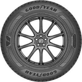 Goodyear EfficientGrip 2 SUV 235/65 R17 104V