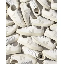 Veja Campo chromefree white natural 37