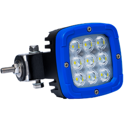 Universelle LED-Arbeitsleuchte mit min. 2800 Lm, 9 LEDs, Aluminiumgehäuse (schwarz). Gelenkgriff.