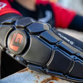 G-Form Pro-X3 Knee Protector