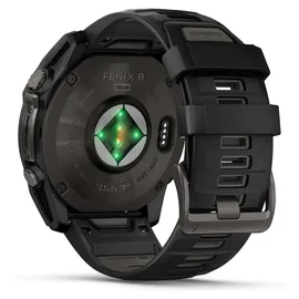 Garmin fenix 8 BT 51 mm Titaniumgehäuse schwarz Silikonarmband schwarz M