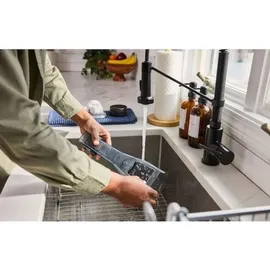 Black & Decker Dustbuster DVD320J silber/schwarz