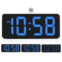 SZELAM LED Wanduhr Digital Uhr, große Digitale Wanduhr Tischuhr Großes Zahlendisplay mit Adapter & ausklappbarem Tischständer, Automatische Lichtsteuerung,12/24 H, (L) 215 x (B) 85 x (H) 20 mm-Blue