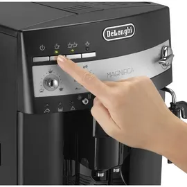 De'Longhi Magnifica ESAM 3000 B schwarz