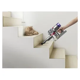 Dyson V8 Advanced silber/nickel