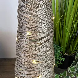 Beleuchteter Kegel Ø19xH75cm 40 LEDs warmweiß, goldfarben