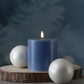Deluxe Homeart Mia Deluxe LED Stumpenkerze 10 cm blau