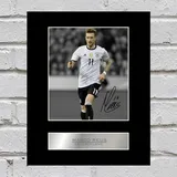 Signiertes Foto von Marco Reus zum Aufhängen