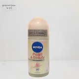 NIVEA Antitranspirant Deo Roll-on Pearl & Beauty
