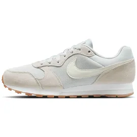 Nike MD Runner 2 Damen Photon Dust/Sail/White/Gum 40