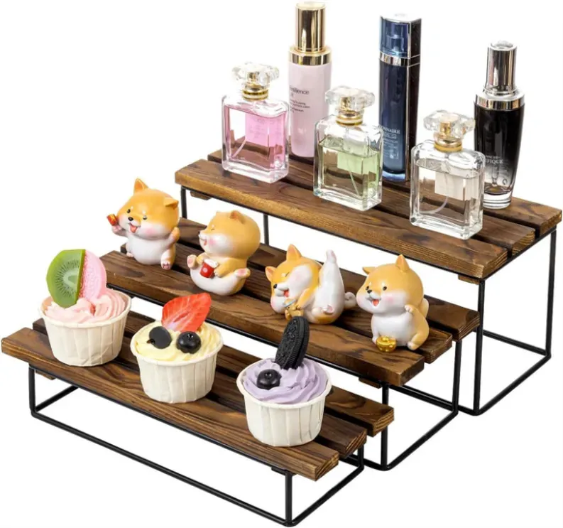 MyGift 3-stufiger Rustikaler Verkohlter Holz-Display-Ständer – Parfüm-Organizer, Cupcake-Ständer, Küchen-Gewürzregal, Make-up-Regal, Party-Etagen-Display