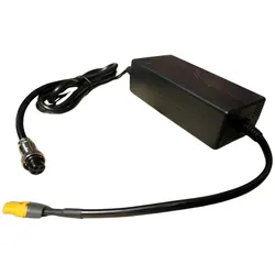 Pundmann Arctix – Ladegerät