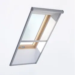 Dachfenster mit Insektenschutzrollo, Holz, RoofLite+ made by Velux Group, Slim Pine, Schwingfenster mit Fliegengitter, 55x78 cm