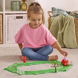 Peppa Pig Whizz Around Peppa's Kleine rote Autosatz