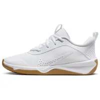 Nike Kinder Omni Multi-Court Hallenschuh für ältere - White/White-Pure Platinum-Lt.