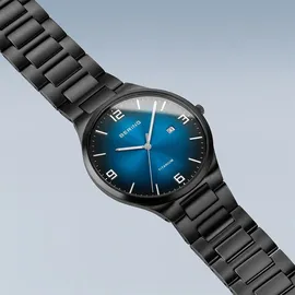 BERING Titanchronograph blau Schwarz 40,0 mm 15240-727