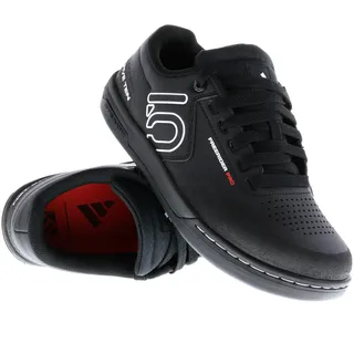 Core Black / Cloud White / Cloud White 44 2/3