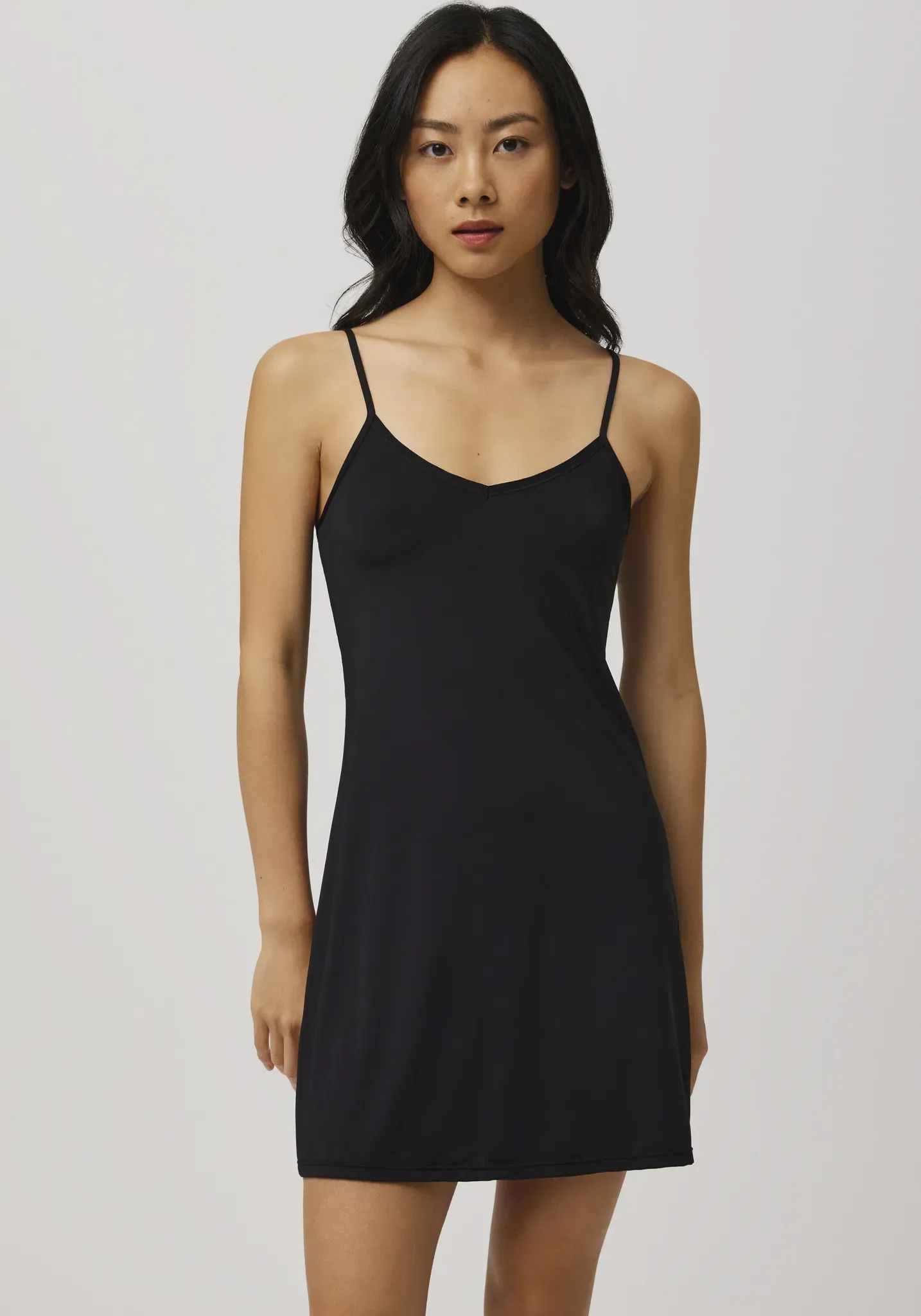 Unterkleid YSABEL MORA, Damen, Gr. XXL, N-Gr, schwarz, Obermaterial: 90% Polyamid, 10% Elasthan, unifarben, Basic kniefrei, V-Ausschnitt, Kleider Unterkleid, luftiges Basic für Tag und Nacht