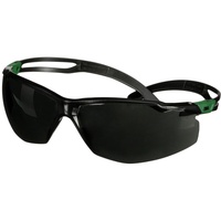 3M SecureFit 500 Schutzbrille, schwarz/grüne Bügel, Antikratz-Beschichtung+ (K), graue Scheibe mit Schutzstufe IR 5.0, SF550ASP-GRN