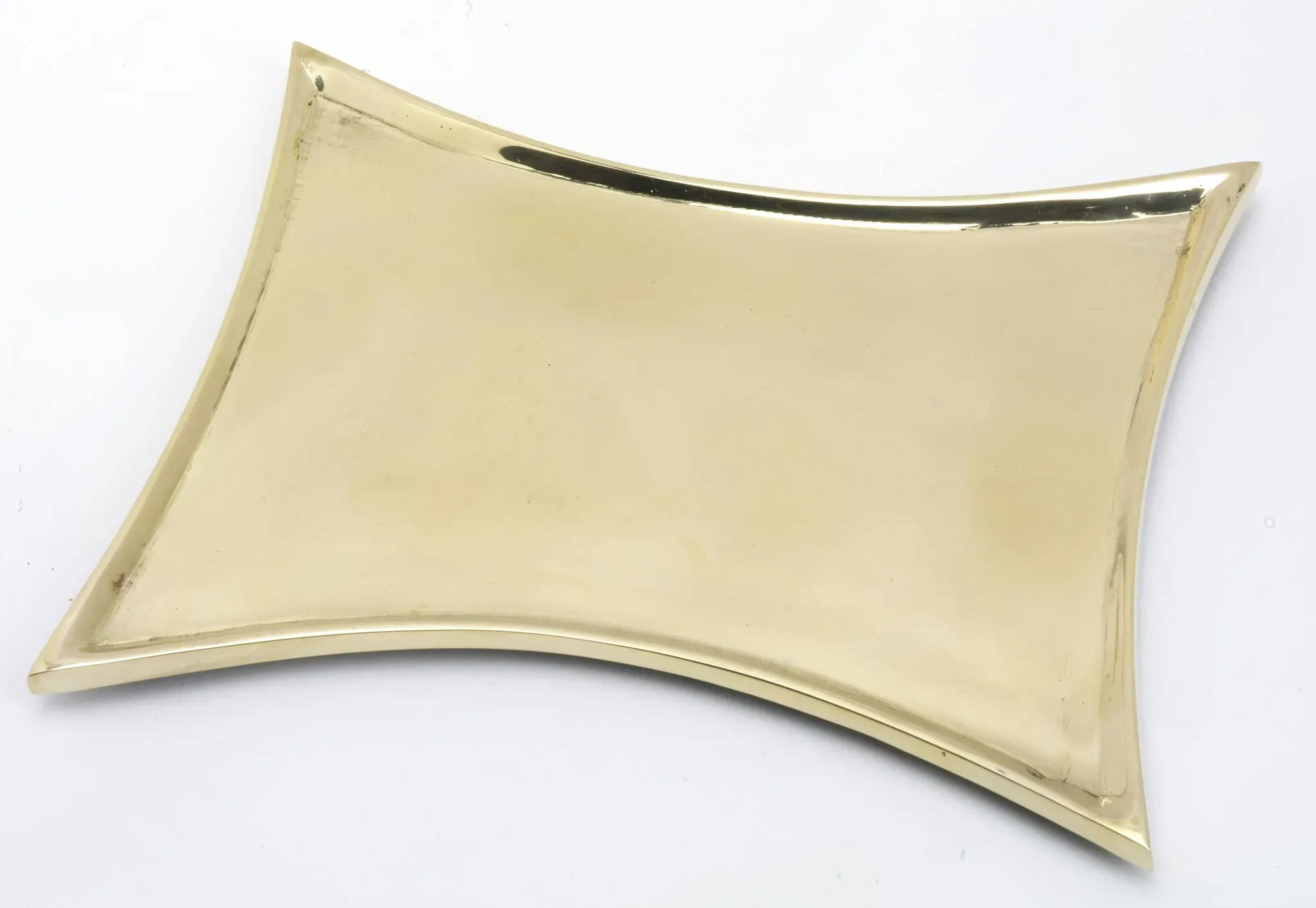 Kerzenteller konkav Messing Gold poliert (Innen 16 x 9 cm)