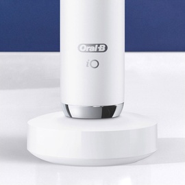 Oral B iO Series 9 white alabaster