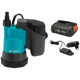 Gardena Akku-Klarwasser-Tauchpumpe 2000/2 18V P4A Set, inkl. 1x Li-Ion Akku 2,5Ah, Ladegerät