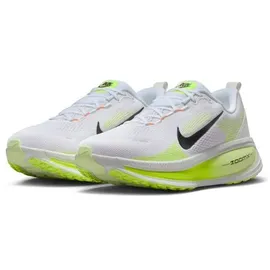 Nike Vomero 18 Herren White/Volt/Barely Volt/Black 43