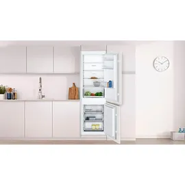 Constructa CK786NSE0 Einbau-Kühlgefrierkombination (260 l, 1772 mm hoch)