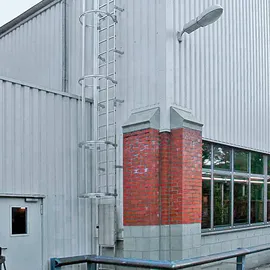 MUNK GMBH Munk, Mehrzügige Steigleiter mit Rückenschutz (Bau) Stahl verzinkt 17,16m
