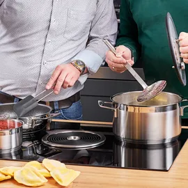 Rösle Schaumlöffel flach grob gelocht