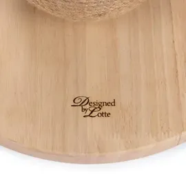 Designed by Lotte Elio