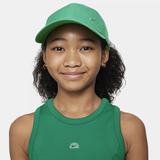 Nike Dri-Fit Club Metal Swoosh Cap, grün