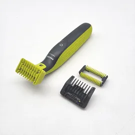 Philips OneBlade Face & Body Elektrischer Bartschneider, Rasierer und Bodygroomer zum Trimmen, Stylen und Rasieren, 3x Original-Klingen, 1x 5-in-1 Trimmaufsatz, 2x Körperaufsätze, QP2824/30