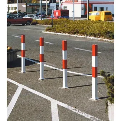 Sperrpfosten herausnehmbar, feuerverzinkt, lackiert, 70 x 70 mm, 1 Kettenöse, zum einbetonieren